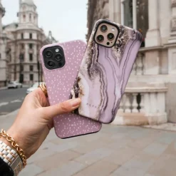 Burga iPhone 16 Pro Hoesje