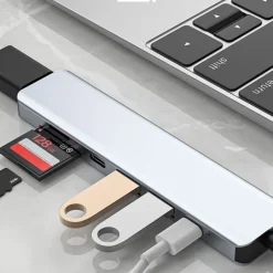Mocaa 7-in-1 USB-C Docking Station