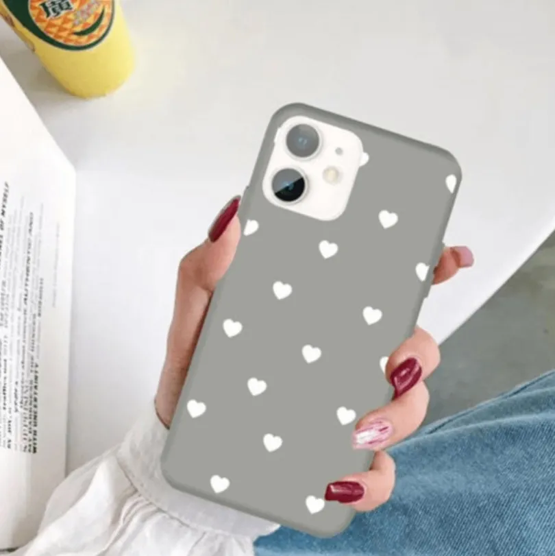 Mocaa iPhone 11 Designz Hearts Case